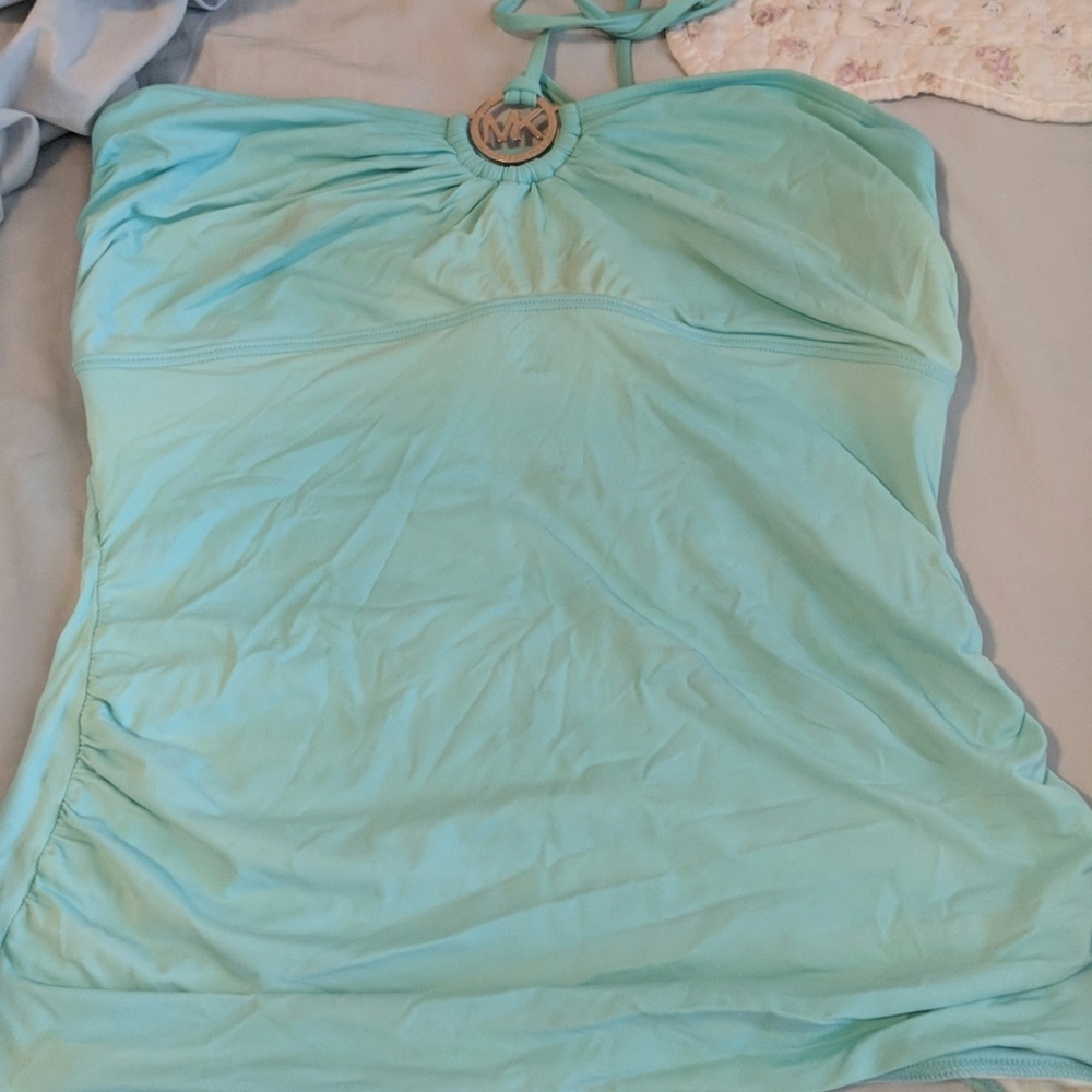 Swim suit